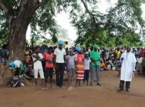 How Mozambique schoolkids use theatre to warn against child marriage