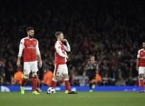 Olivier Giroud, Aaron Ramsey, Theo Walcott, Arsenal, Lincoln City