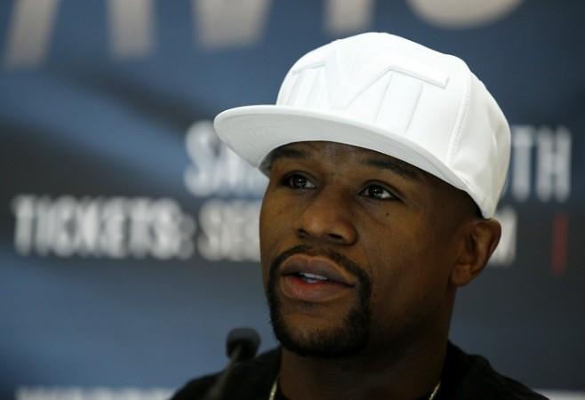 Floyd Mayeather. Floyd Mayeather officially out of retirement, Floyd Mayeather, Conor McGregor, Floyd Mayeather vs Conor McGregor, Mayeather next fight, McGregor next fight, boxing news, UFC news