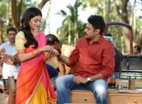 Shruti Haasan, Pawan Kalyan, Katamarayudu