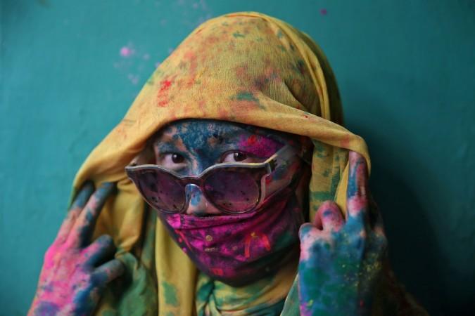 Holi 2017