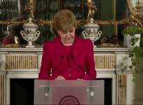 Nicola Sturgeon sets out plan for second Scottish referendum in either 2018 or 2019