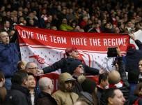 Arsenal fans, banner, Arsene Wenger, Arsenal, Stan Kroenke