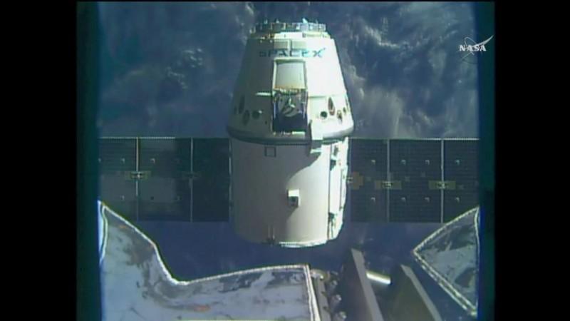 The SpaceX Dragon spacecraft was released from space station at 5:11 a.m. ET on March 19 after delivering more than 5,500 pounds of cargo. nasa, SpaceX, Dragon spacecraft, ISS, SpaceX 9 rocket, space,