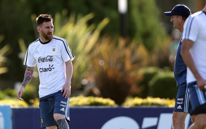 Lionel Messi Lionel Messi, Argentina, Chile, World Cup, South American qualifiers