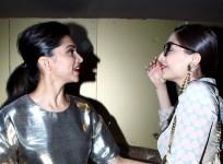 Deepika Padukone, Sonam Kapoor