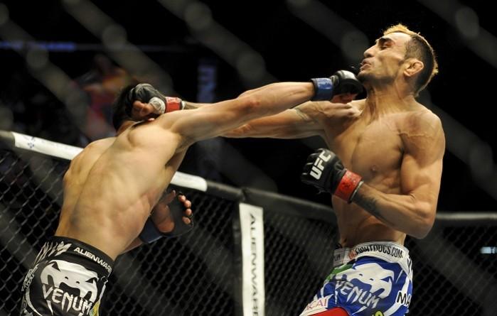 Tony Ferguson (right). Tony Ferguson, Conor McGregor, UFC lightweight title, Khabib Nurmagomedov, Conor McGregor vs Floyd Mayweather, UFC news