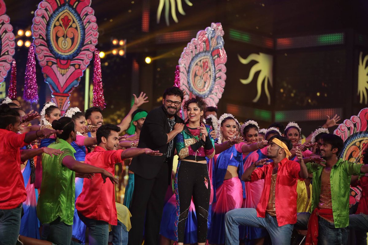 Venkatesh with Ritika Singh at IIFA Utsavam