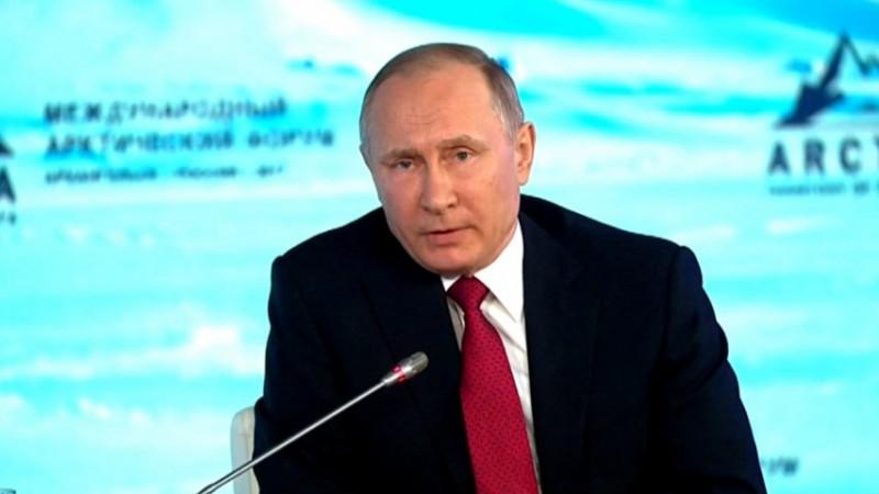 Vladimir Putin: Climate change in Arctic beneficial for economy