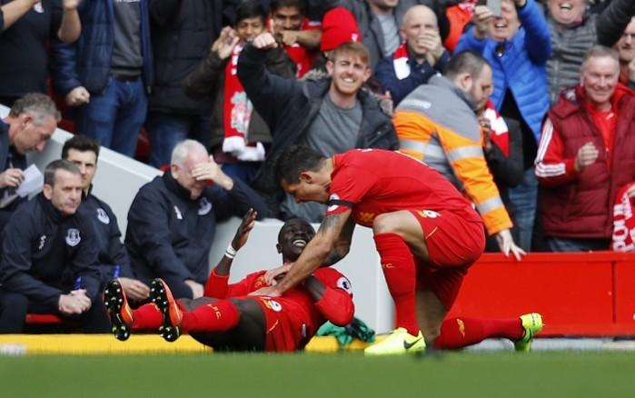Sadio Mane and Dejan Lovren celebrate the first goal of the Merseyside derby, April 1, 2017 Sadio Mane, Dejan Lovren, Liverpool, Everton, Premier League