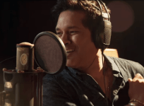 Sachin Tendulkar song, Sonu Nigam, debut song, cricket song