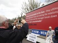Arsene Wenger hails Arsenal fans support despite protests