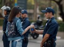 Kendall Jenner Pepsi advert causes outrage and amusement on Twitter
