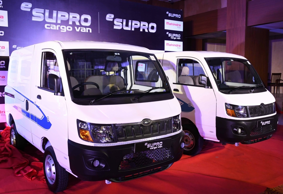 mahindra cars, mahindra electric cars, evs, mahindra supro 3, esupro, e20plus