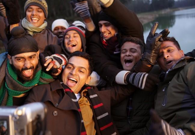 Kaatru Veliyidai. Kaatru Veliyidai