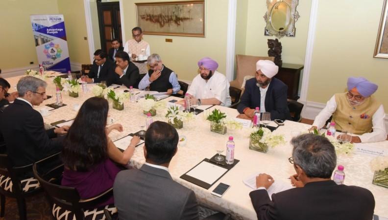 Punjab Chief Minister Captain Amarinder Singh during a meeting with ICICI Bank MD and CEO Chanda Kochhar in Mumbai on April 10, 2017. punjab cm amrinder singh, amrinder singh meets mumbai industrialists, punjab cm seeks investments, punjab cm woos industrialists