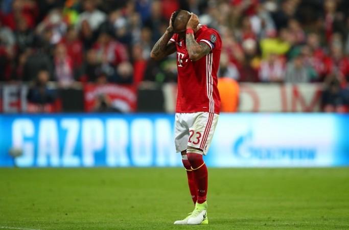 Arturo Vidal reacts after missing a penalty, April 12, 2017 Arturo Vidal, Bayern Munich, Real Madrid, Champions League, quarterfinals