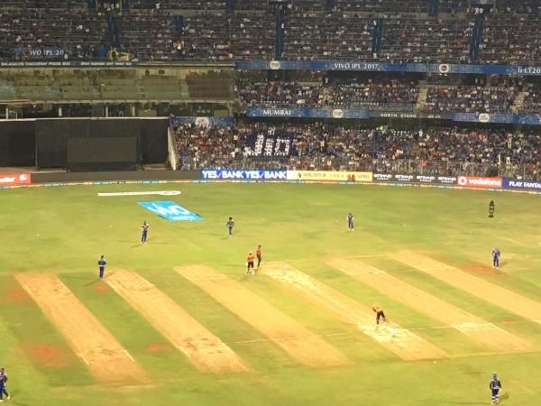 Reliance Jio steals Vodafone's thunder in IPL 2017 match at Wankhede ...