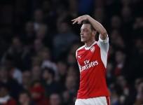 Alexis Sanchez, Alexis Sanchez contract, Arsenal news, Premier League news, Mesut Ozil, Mesut Ozil contract, Arsene Wenger