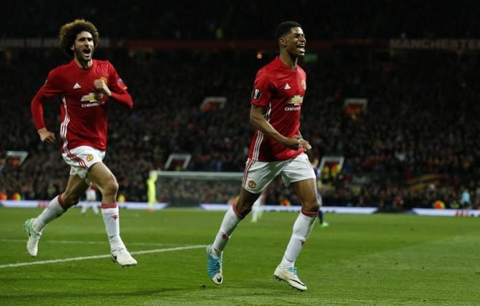 Marcus Rashford celebrates with Marouane Fellaini after scoring the winner for Manchester United, April 20, 2017 Marcus Rashford, Manchester United, Marouane Fellaini, Europa League, Anderlecht