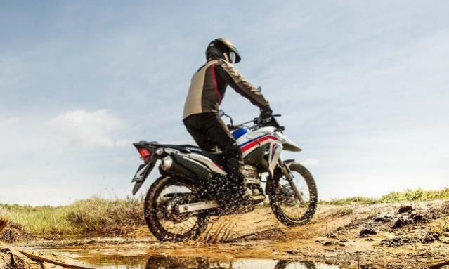 Honda XRE 300 Honda XRE 300