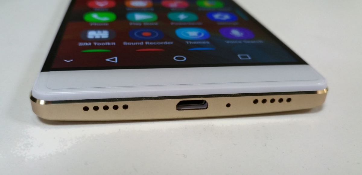 Oukitel U13 review: it boasts 5.5-inch full HD display with 2.5D glass shield Oukitel U13, review, price, design, specifications, hands-on