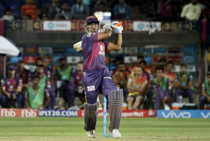 MS Dhoni was outstanding with the bat in his last game MS Dhoni, RPS, IPL 2017, SRH, Mumbai Indians