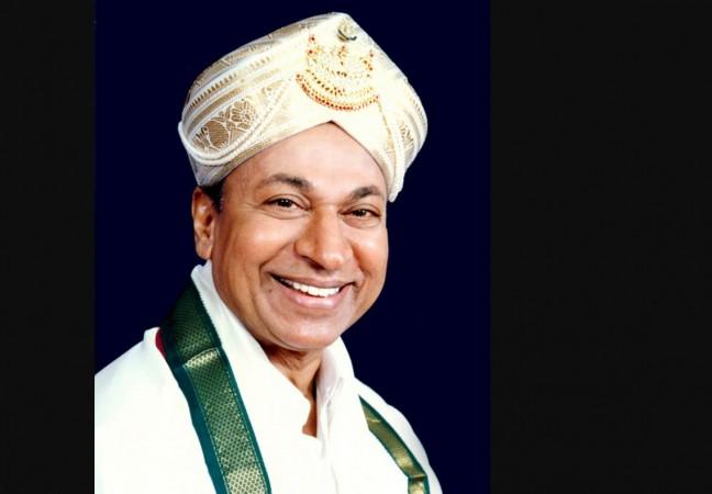 Google Doodle honours Dr. Rajkumar (Annavru) on his 88th birthday; Here're 10 things to know about Kannada matinee idol Dr Rajkumar, birthday, film, movies, kannada matinee idol