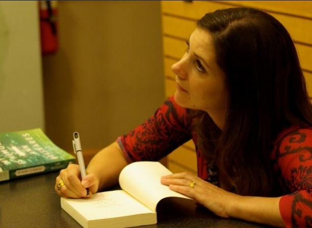 Author Ann Brashares at a book signing Ann Brashares