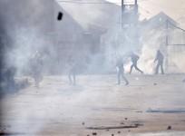 Kashmir stone pelting