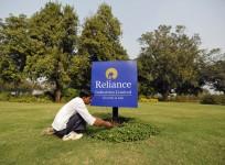 reliance industries, ril q4 results, ril share price, ril refining margins, reliance industries grm, reliance jio subscribers