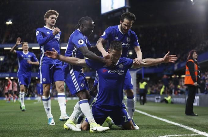 Gary Cahill scored the crucial goal for the Blues just before halftime Gary Cahill, Chelsea