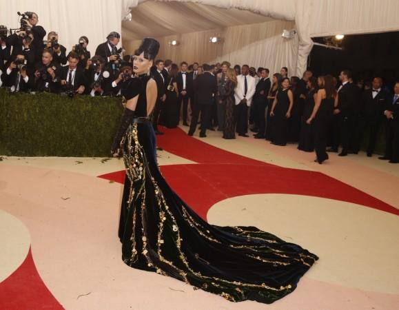 Katy Perry at 2016 Met Gala Katy Perry at 2016 Met Gala