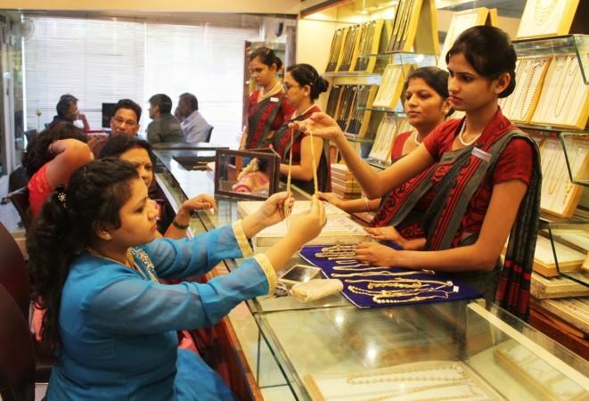 Akshaya Tritiya overcomes note-ban shadow, sees jump in gold sales -  IBTimes India
