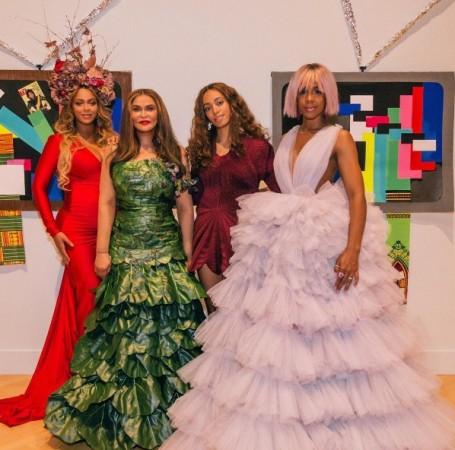Beyonce, Tina Knowles, Solange Knowles, and Kelly Rowland Beyonce at Wearable Art Gala in L.A.