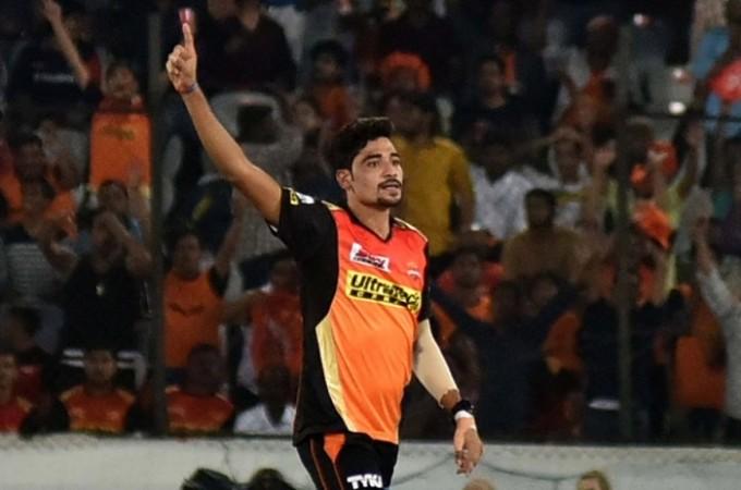 Mohammed Siraj celebrates a wicket during IPL 2017. Mohammed Siraj, SRH, Delhi Daredevils, Ashish Nehra, IPL 2017