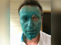 Russian opposition leader Alexei Navalny attacked with green dye again