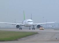 Chinas C919 passenger jet takes off for maiden flight