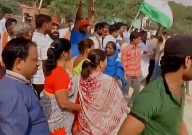 Jan Sena members attend 'training' to take on stone-pelters. Jan Sena