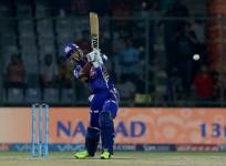 Lendl Simmons, Mumbai Indians, IPL 2017, Sunrisers Hyderabad