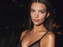 Emily Ratajkowski