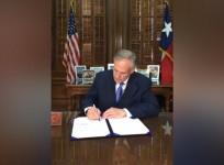 Texas governor signs law banning sanctuary cities