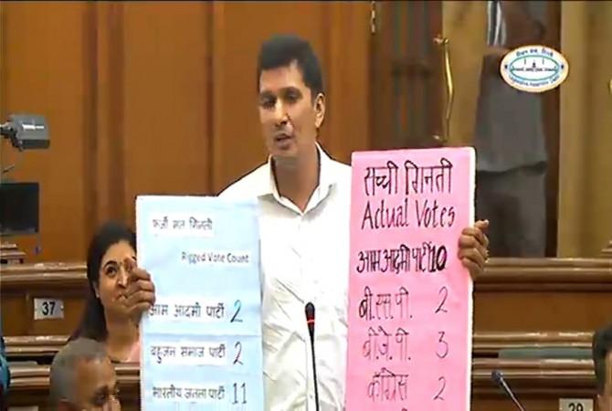 In picture: Saurabh Bhardwaj demonstrates tampering of EVM in Delhi Assembly