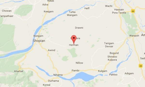A map shows the Herman area in the Shopian district of Jammu and Kashmir. Herman