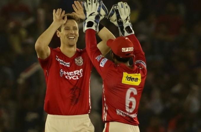 Matt Henry, Wriddhiman Saha, KXIP, RPS, IPL 2017