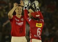 Matt Henry, Wriddhiman Saha, KXIP, KKR, IPL 2017