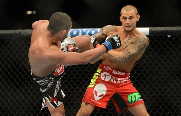 Dustin Poirier (right). Dustin Poirier, Eddie Alvarez, UFC 211, Dustin Poirier vs Eddie Alvarez, UFC news