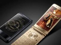 Samsung's new Android flip phone