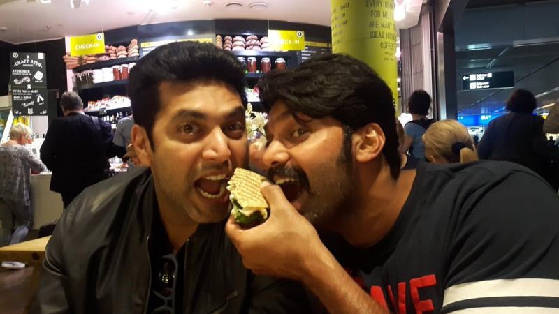 Jayam Ravi and Arya having snacks at airport. Jayam Ravi with Arya