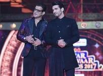 Karan Patel with Arjun Bijlani co-host Star Parivaar Awards 2017